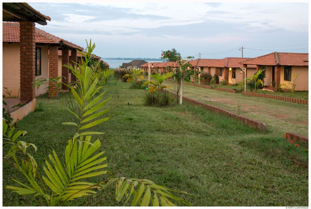 The Peepal Tree, Kabini Begūr Exterior foto
